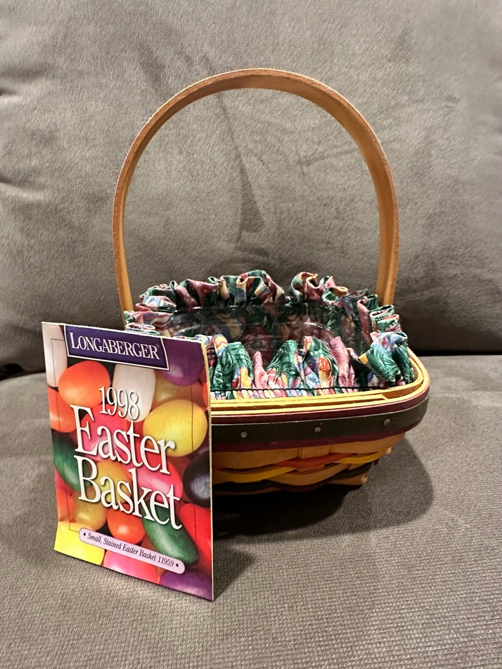 Longaberger 1998 Small Stained Easter Basket with Liner & Protector
